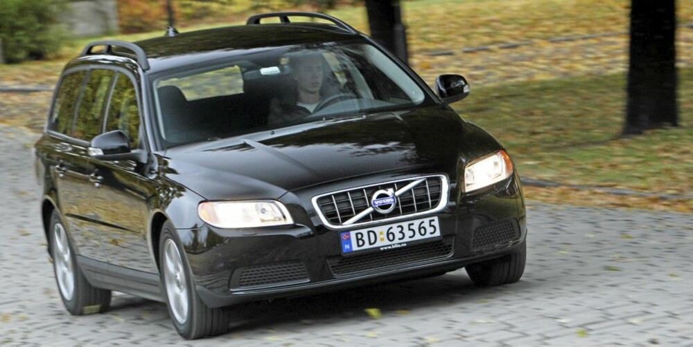 FIN SVENSKE: Volvo V70 er mer konservativt elegant enn tøff. FIN SVENSKE: Volvo V70 er mer konservativt elegant enn tøff.