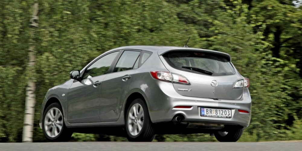 GLAD: Mazda 3 er en kjøreglad bil. Uten at det går på bekostning av komforten. GLAD: Mazda 3 er en kjøreglad bil. Uten at det går på bekostning av komforten.