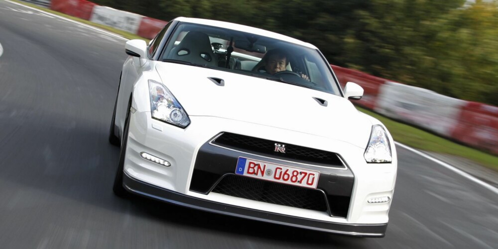 RASK: Nissan GT-R på Nürburgring. Foto: Martin Meiners RASK: Nissan GT-R på Nürburgring. Foto: Martin Meiners