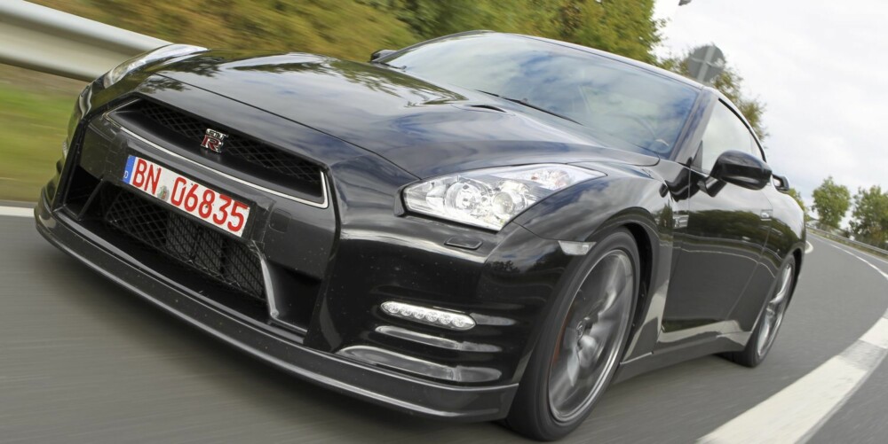 BIG IN JAPAN: Riskoker? Glem det. GT-R er blant verdens råeste superbiler. Foto: Nissan BIG IN JAPAN: Riskoker? Glem det. GT-R er blant verdens råeste superbiler. Foto: Nissan