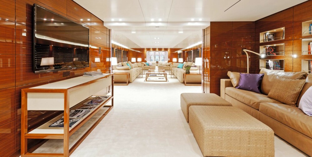 GOD PLASS: Salongene i Silveryachtsserien er luftige og lekre; designet slik at de gir optimal romfølelse. FOTO: FOTO: Kluas Jordan GOD PLASS: Salongene i Silveryachtsserien er luftige og lekre; designet slik at de gir optimal romfølelse. FOTO: FOTO: Kluas Jordan