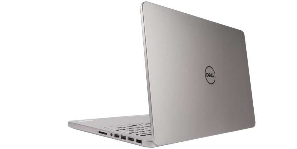 NESTEN: Dell byr på stål og stil og Dell Inspiron 15 har nok hentet litt inspirasjon fra Macbook. NESTEN: Dell byr på stål og stil og Dell Inspiron 15 har nok hentet litt inspirasjon fra Macbook.