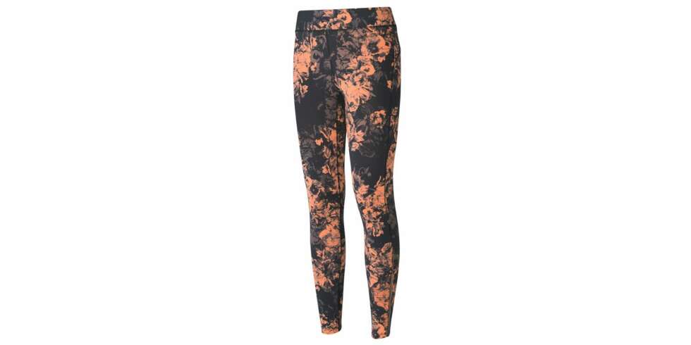 TEST AV TRENINGSTIGHTS: Vi har testet 13 ulike tights for trening. TEST AV TRENINGSTIGHTS: Vi har testet 13 ulike tights for trening.