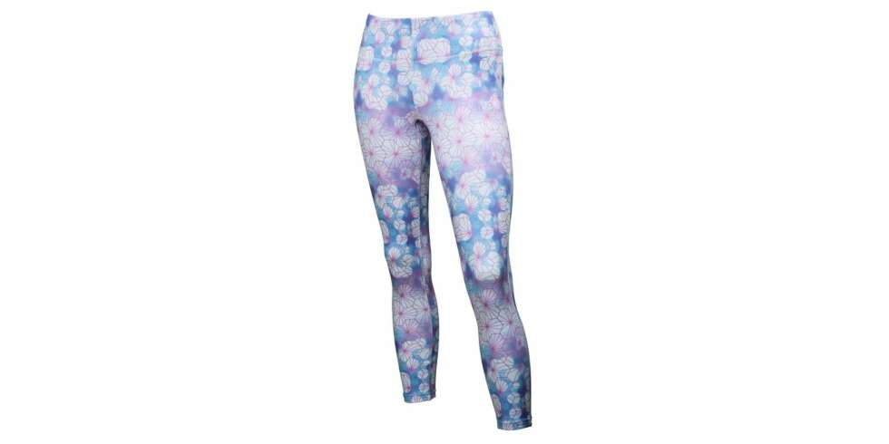 TEST AV TRENINGSTIGHTS: Vi har testet 13 ulike tights for trening. TEST AV TRENINGSTIGHTS: Vi har testet 13 ulike tights for trening.