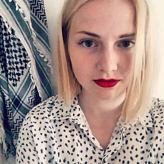 MINA VASSVIK (17): Mina skrev i fjor et blogginnlegg om kvinnelig kroppshår. MINA VASSVIK (17): Mina skrev i fjor et blogginnlegg om kvinnelig kroppshår.