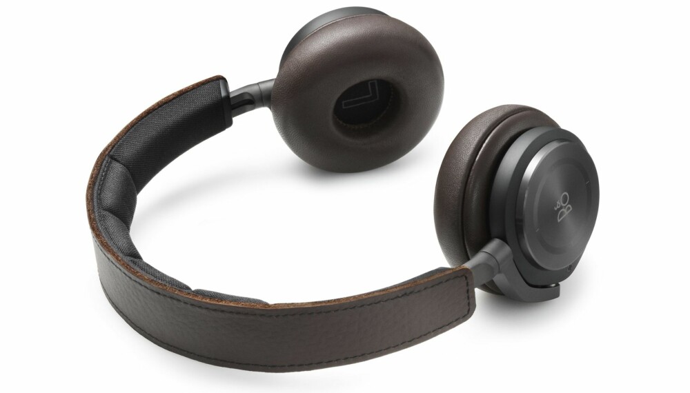 STILIG: BeoPlay H8s utforming virker på alle måter gjennomtenkt, og vi ser for oss at de også vil eldes med stil. STILIG: BeoPlay H8s utforming virker på alle måter gjennomtenkt, og vi ser for oss at de også vil eldes med stil.