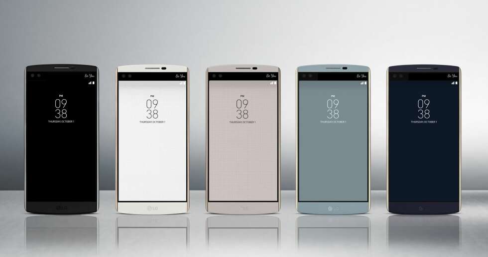FARGER: LG V10 finnes i flere farger, men foreløpig har vi bare sett den sorte varianten i norske nettbutikker. FARGER: LG V10 finnes i flere farger, men foreløpig har vi bare sett den sorte varianten i norske nettbutikker.