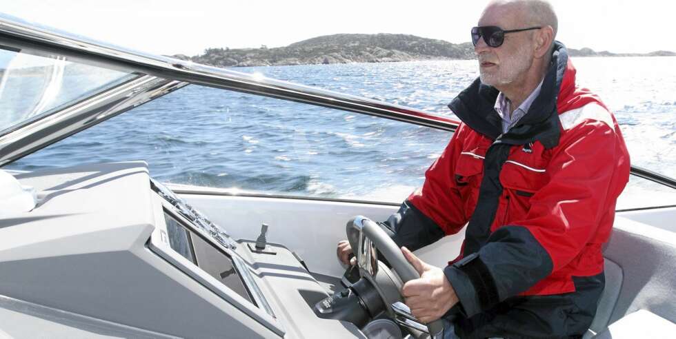 TRE PÅ RAD: Ved siden av førerplassen, byr Windy 31 Zonda to ytterligere to sitteplasser i fartsretningen. TRE PÅ RAD: Ved siden av førerplassen, byr Windy 31 Zonda to ytterligere to sitteplasser i fartsretningen.