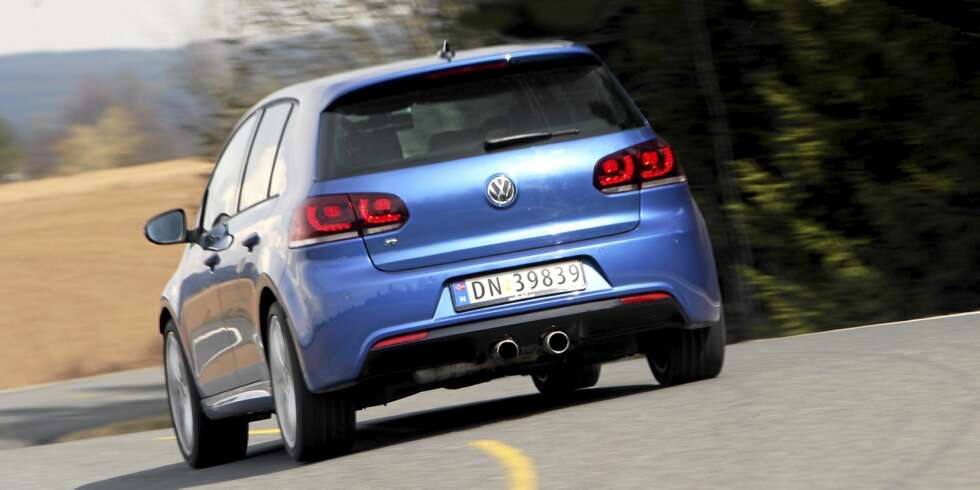 RASK: De 270 hestene imponerer ikke som de 272 i Audi TTS. Men bevare meg vel, Golf R er rask nok i massevis! RASK: De 270 hestene imponerer ikke som de 272 i Audi TTS. Men bevare meg vel, Golf R er rask nok i massevis!