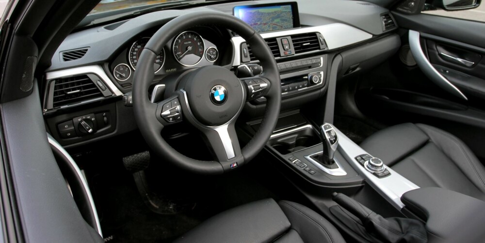 SOLID KVALITET: Betjening og ergonomi følger typisk BMW-maner. Det er enkelt, oversiktlig og har solid kvalitetsfølelse. FOTO: Petter Handeland SOLID KVALITET: Betjening og ergonomi følger typisk BMW-maner. Det er enkelt, oversiktlig og har solid kvalitetsfølelse. FOTO: Petter Handeland