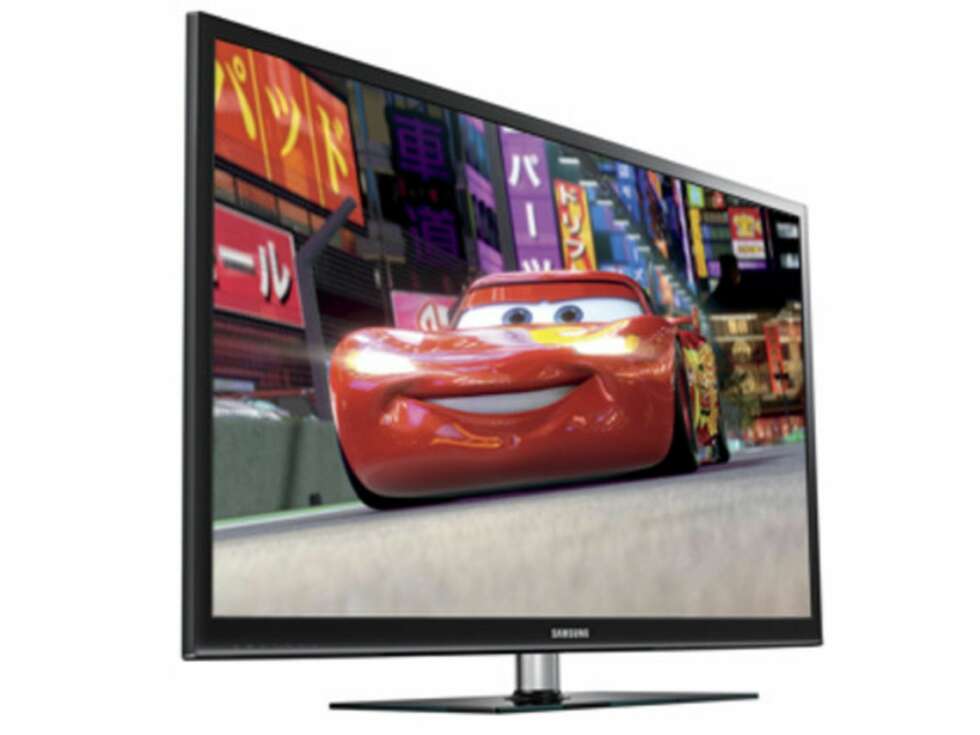 GOD LYD: Høyttalerne på Samsung PS64D8005 klarer å lage et lydbilde som kan måle seg mot den svære skjermen. GOD LYD: Høyttalerne på Samsung PS64D8005 klarer å lage et lydbilde som kan måle seg mot den svære skjermen.