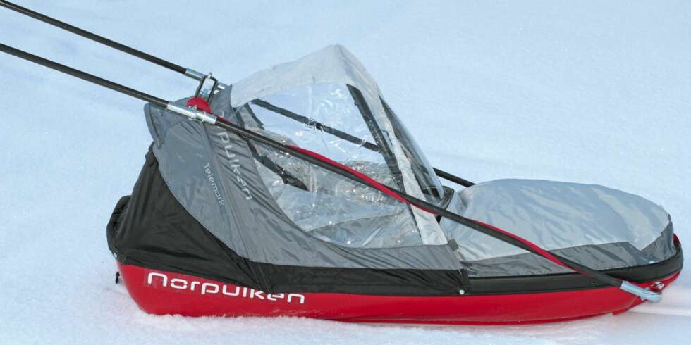 MYE FOR PENGENE: Norpulken Telemark barnepulk er en pulk med nytt design og flere nye løsninger. Her får du mye for pengene. MYE FOR PENGENE: Norpulken Telemark barnepulk er en pulk med nytt design og flere nye løsninger. Her får du mye for pengene.