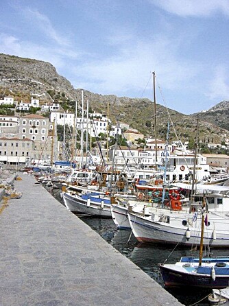 I HAVN PÅ HYDRA: Deilig atmosfære og rolige dager får du på den greske øya Hydra. I HAVN PÅ HYDRA: Deilig atmosfære og rolige dager får du på den greske øya Hydra.
