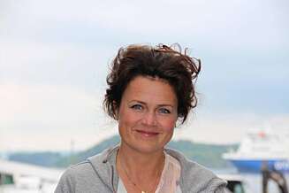 CATRIN SAGEN: - En partur er et tydelig avbrekk og et signal på at dere ønsker å bruke tid på hverandre, sier psykologen og parterapeuten. CATRIN SAGEN: - En partur er et tydelig avbrekk og et signal på at dere ønsker å bruke tid på hverandre, sier psykologen og parterapeuten.