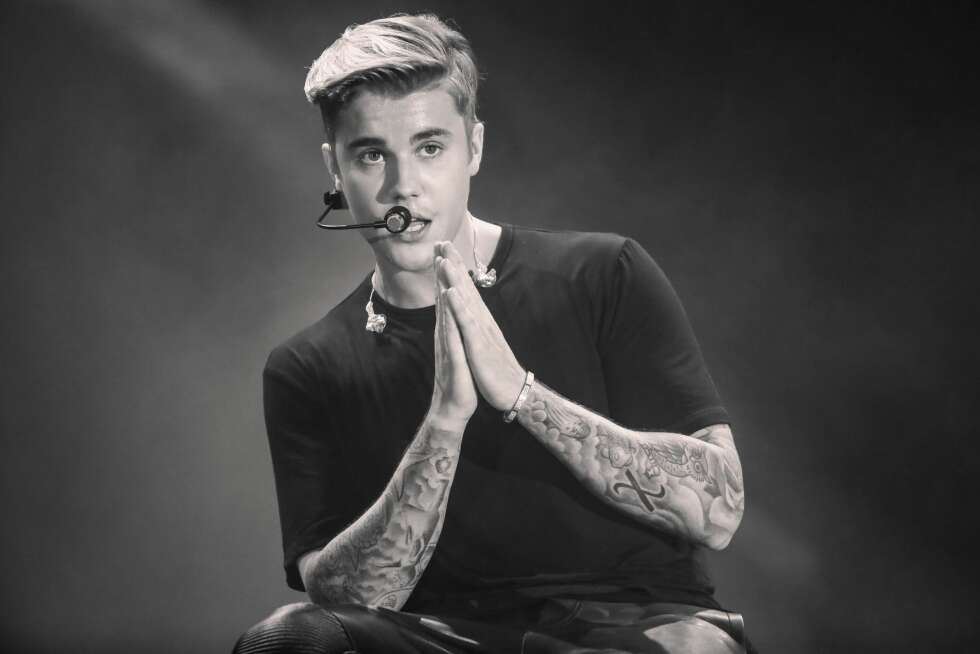 Justin Bieber har bedt om unnskyldning for sin dårlige oppførsel. Justin Bieber har bedt om unnskyldning for sin dårlige oppførsel.