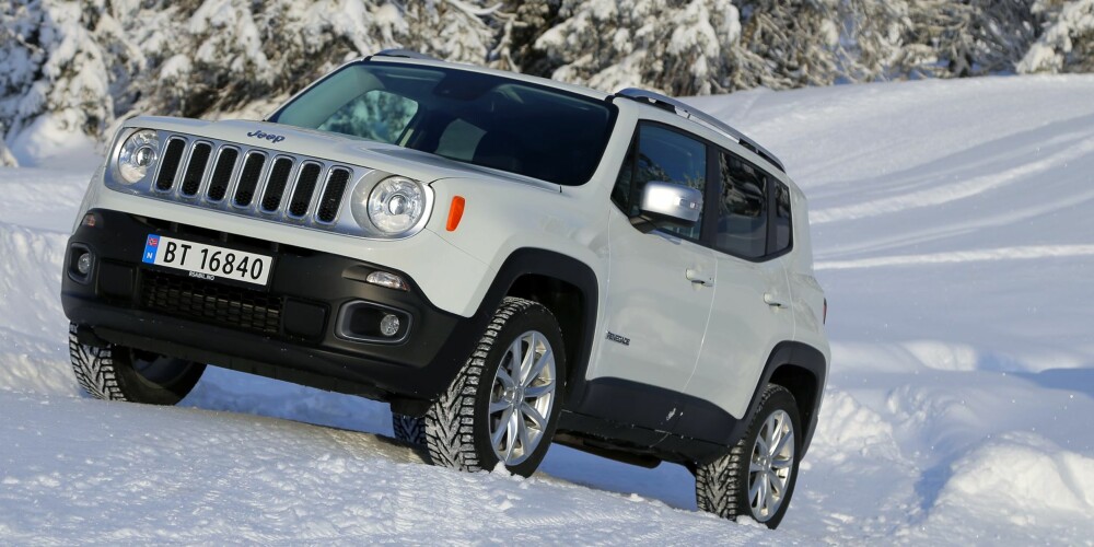 MINI-HUMMER: Ikke så stor, men ganske tøff likevel. Vi liker utseendet og mentaliteten til Jeep Renegade. MINI-HUMMER: Ikke så stor, men ganske tøff likevel. Vi liker utseendet og mentaliteten til Jeep Renegade.