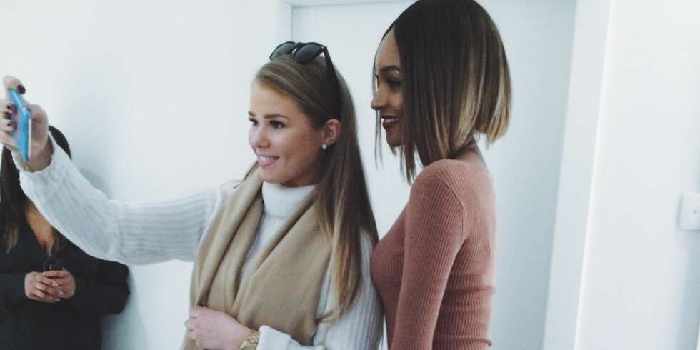 SELFIE: Det Nye-jenta Åshild Ringhus var i himmelen da hun fikk ta selfie med supermodellen Jourdan Dunn SELFIE: Det Nye-jenta Åshild Ringhus var i himmelen da hun fikk ta selfie med supermodellen Jourdan Dunn