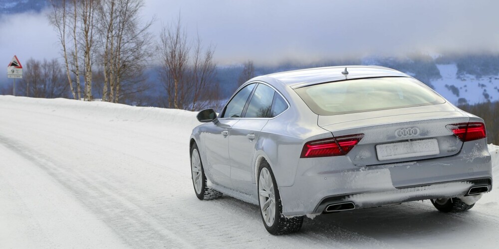 JA TAKK: Audi A7 3,0 TDI quattro går gjerne løs på bratte bakker og svingete veier. JA TAKK: Audi A7 3,0 TDI quattro går gjerne løs på bratte bakker og svingete veier.