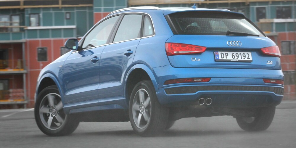 KORT OG HØY: Verken når det gjelder veiegenskaper eller utseende regner vi Q3 blant de mest vellykkede Audi-modellene. FOTO: Terje Bjørnsen KORT OG HØY: Verken når det gjelder veiegenskaper eller utseende regner vi Q3 blant de mest vellykkede Audi-modellene. FOTO: Terje Bjørnsen