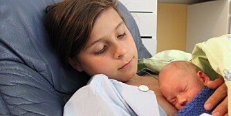 Det er trygt og godt med en storesøster på 10 år. Foto: privat Det er trygt og godt med en storesøster på 10 år. Foto: privat