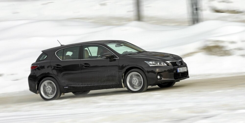 SKARPE LINJER: Moderne bildesign preger Lexus CT200h SKARPE LINJER: Moderne bildesign preger Lexus CT200h