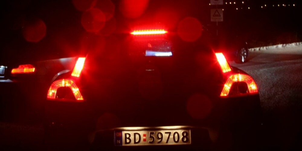 INGEN TVIL: Volvo C30 kjenner du igjen bakfra selv midt på natten. INGEN TVIL: Volvo C30 kjenner du igjen bakfra selv midt på natten.