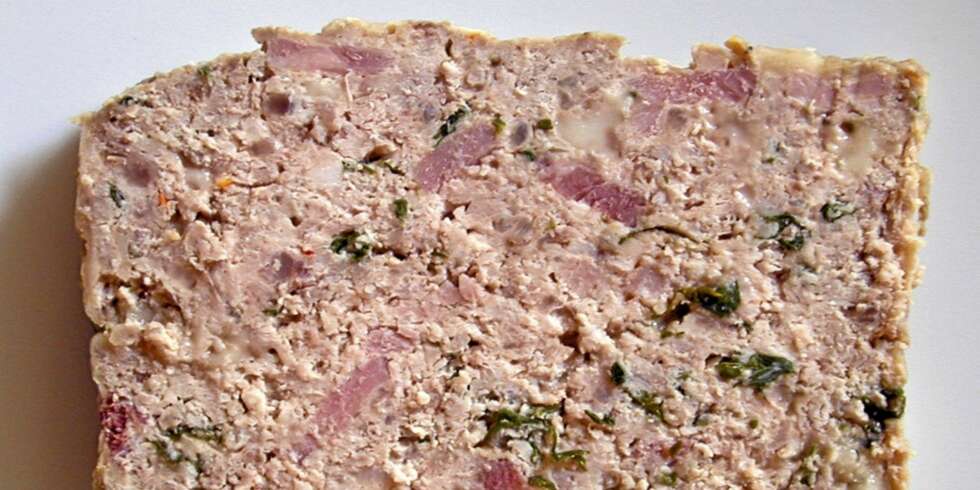 OPPSKRIFT PÅ TERRIN: Her er Clotildes oppskrift på terrine. Det er bare å prøve seg. OPPSKRIFT PÅ TERRIN: Her er Clotildes oppskrift på terrine. Det er bare å prøve seg.