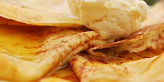 CREPES: Med sitrussaus og vaniljeis. CREPES: Med sitrussaus og vaniljeis.