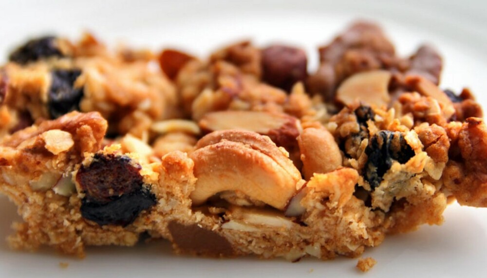 OPPSKRIFT PÅ GRANOLA: Du lager det selv. Og du - bryt alle reglene! OPPSKRIFT PÅ GRANOLA: Du lager det selv. Og du - bryt alle reglene!
