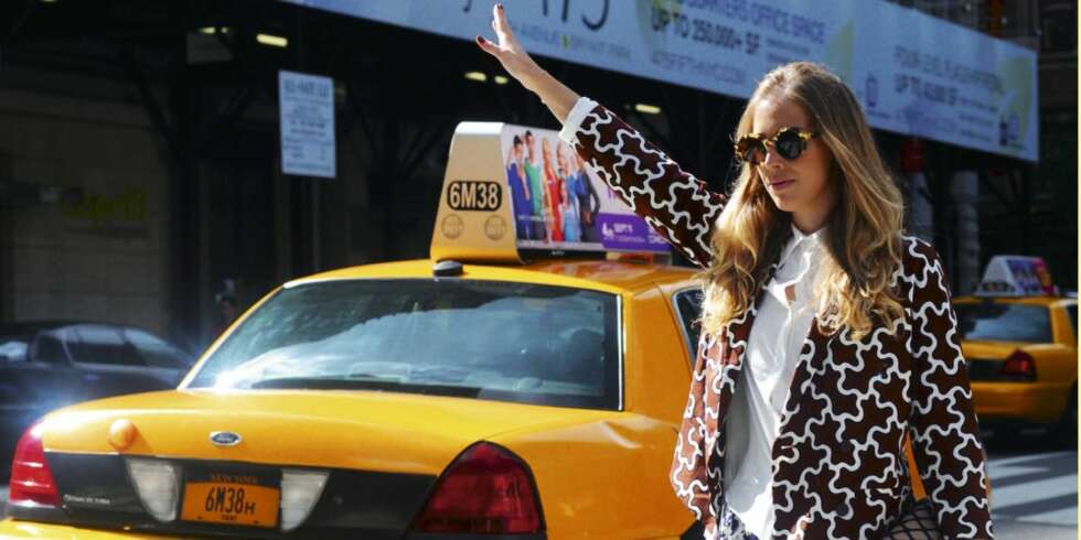 Klar, ferdig, shop! Hiv deg i en taxi og opplev New Yorks beste shopping. Klar, ferdig, shop! Hiv deg i en taxi og opplev New Yorks beste shopping.