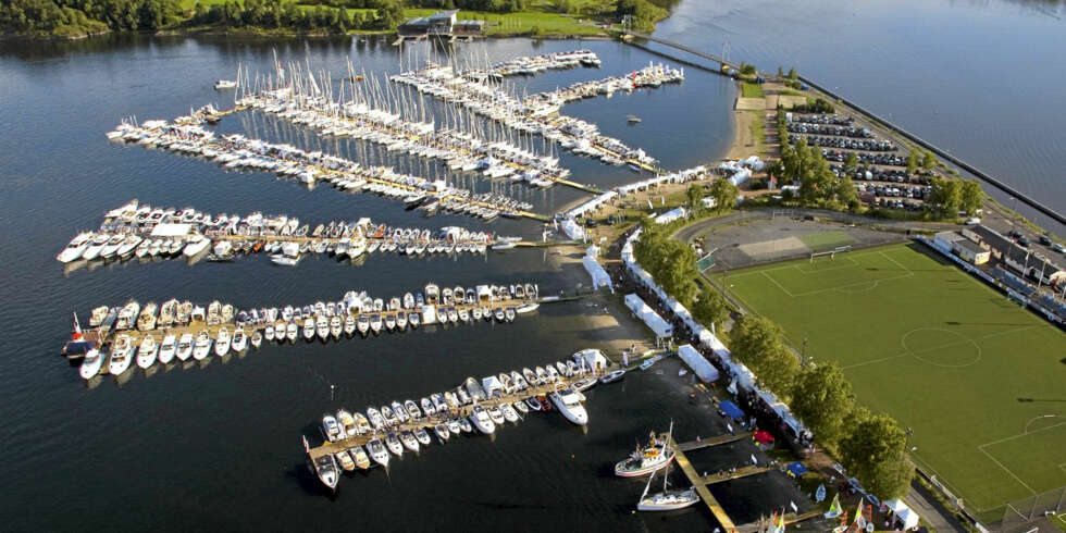 NYHETER: Det blir mye snadder å finne på båtmessa «Båter i sjøen 2012», 6.-9. september på Kadettangen i Sandvika i Bærum. FOTO: Norboat NYHETER: Det blir mye snadder å finne på båtmessa «Båter i sjøen 2012», 6.-9. september på Kadettangen i Sandvika i Bærum. FOTO: Norboat