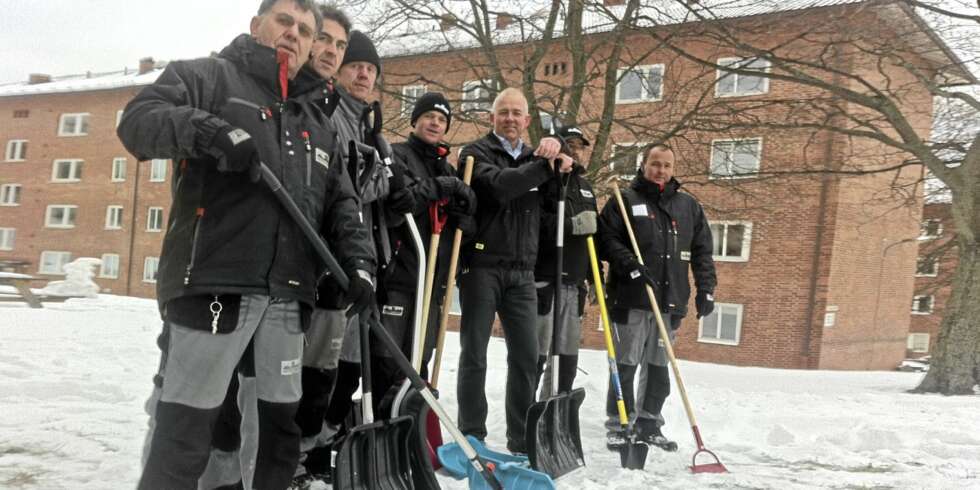 VAKTMESTERE: (fra venstre) Sverre, Jens, Eivind, Thomas, Geir, Pål og Ronny VAKTMESTERE: (fra venstre) Sverre, Jens, Eivind, Thomas, Geir, Pål og Ronny