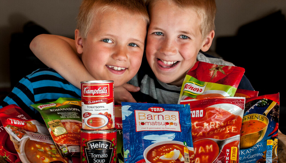 SUPPER MED TOMAT: Andreas (8) og Henrik Fjeld (10) er mer glad i tomatsuppe enn tomater. SUPPER MED TOMAT: Andreas (8) og Henrik Fjeld (10) er mer glad i tomatsuppe enn tomater.