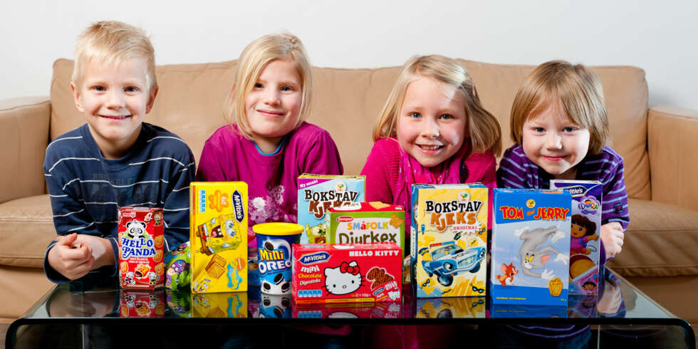 TEST AV KJEKS: Lukas Birkelund (7), Lisa Birkelund (9), Elise Solberg (6) og Thomas Nielsen (5) tester barnekjeks for Foreldre & Barn. TEST AV KJEKS: Lukas Birkelund (7), Lisa Birkelund (9), Elise Solberg (6) og Thomas Nielsen (5) tester barnekjeks for Foreldre & Barn.