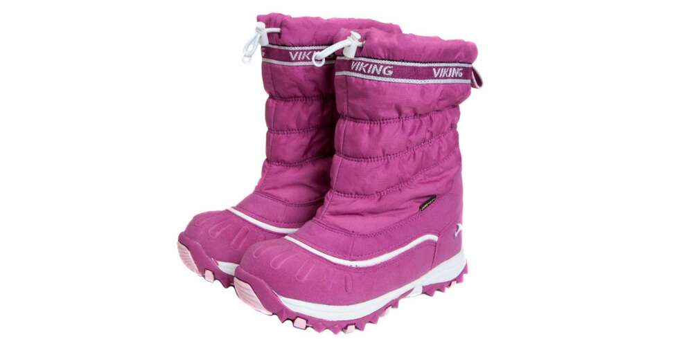 TESTVINNER: Viking Windchill får topp score i alle testmomenter. Den er både vanntett, pustergodt og holder lengst på varmen. TESTVINNER: Viking Windchill får topp score i alle testmomenter. Den er både vanntett, pustergodt og holder lengst på varmen.