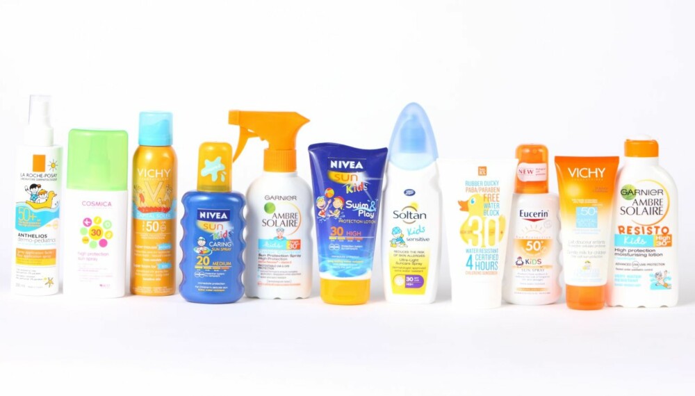 STOR TEST AV SOLKREMER FOR BARN: Bare 5 av de 14 solkremene Foreldre & Barn har testet, anbefales. Best i test er Cosmica Kids high protection sun spray. STOR TEST AV SOLKREMER FOR BARN: Bare 5 av de 14 solkremene Foreldre & Barn har testet, anbefales. Best i test er Cosmica Kids high protection sun spray.