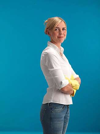 POSITIVT BUDSKAP: Du kan faktisk vaske huset rent med ting du allerede har i kjøkkenskapet, som sitron, bakepulver og eddik! POSITIVT BUDSKAP: Du kan faktisk vaske huset rent med ting du allerede har i kjøkkenskapet, som sitron, bakepulver og eddik!