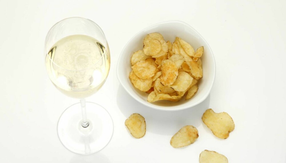 SÆR KOMBO: Vin til potetgull. SÆR KOMBO: Vin til potetgull.
