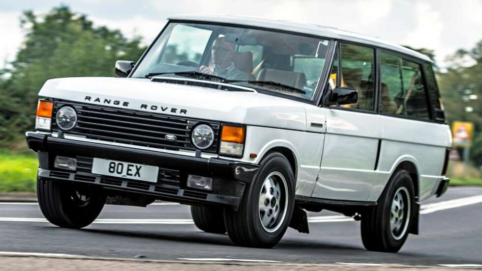 RESTEMOD: Oppussingen av denne 1992-årgangen av Range Rover er et såkalt restomod-prosjekt. Det vil si at man ikke bare nøyer seg med å sette den i stand, men også gir den moderne komponenter fra dagens teknologi. RESTEMOD: Oppussingen av denne 1992-årgangen av Range Rover er et såkalt restomod-prosjekt. Det vil si at man ikke bare nøyer seg med å sette den i stand, men også gir den moderne komponenter fra dagens teknologi.