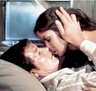 Barbara Bach alias Anya Amasova i «The Spy Who Loved Me» Barbara Bach alias Anya Amasova i «The Spy Who Loved Me»
