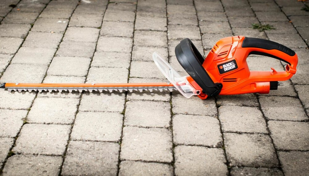 TEST AV ELEKTRISKE HEKKSAKSER: Black & Decker GT5050. TEST AV ELEKTRISKE HEKKSAKSER: Black & Decker GT5050.