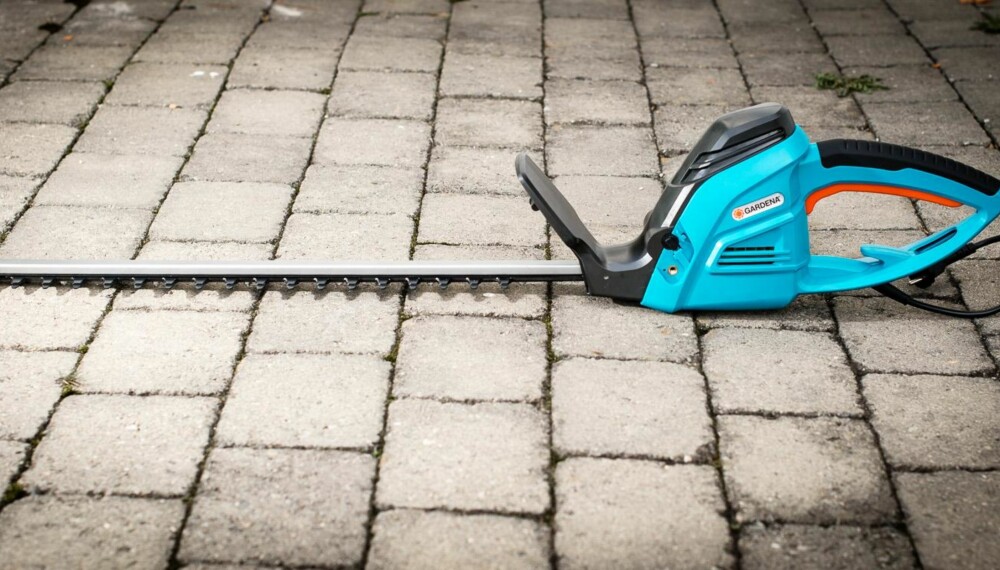 TEST AV ELEKTRISKE HEKKSAKSER: Gardena EasyCut 46. TEST AV ELEKTRISKE HEKKSAKSER: Gardena EasyCut 46.