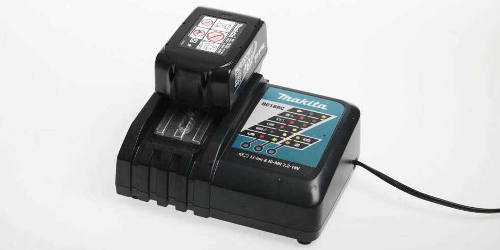 Test: Lader og batteri fra Makita Test: Lader og batteri fra Makita