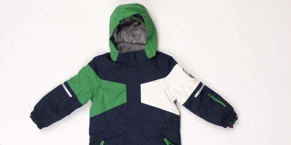 ET GODT VALG: Dressen fra Name it har forskjellig pris etter størrelse: 799,- til mini (74-104) og 999,- for kids (104-140). FOTO: Bjørn Inge Karlsen ET GODT VALG: Dressen fra Name it har forskjellig pris etter størrelse: 799,- til mini (74-104) og 999,- for kids (104-140). FOTO: Bjørn Inge Karlsen