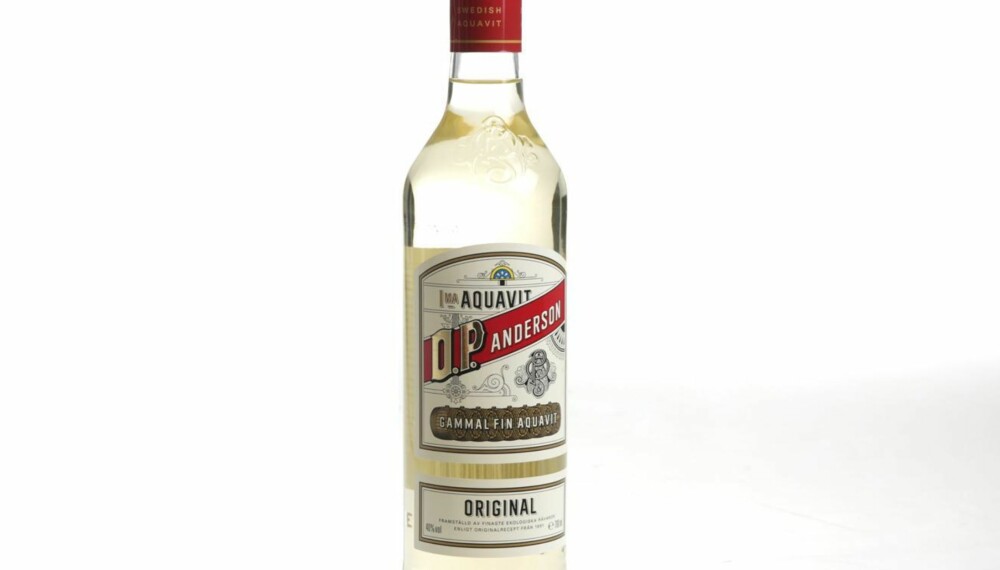 AKEVITT-TEST: O.P Anderson Gammal Fin Aquavit. FOTO: Øyvind Lie AKEVITT-TEST: O.P Anderson Gammal Fin Aquavit. FOTO: Øyvind Lie