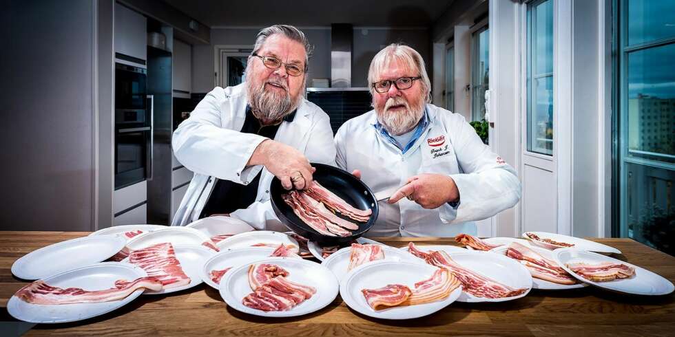TESTET 19 TYPER BACON: Pølsemakermestrene Frank Johansen og Tore Teigen smakte seg gjennom 19 ulike typer bacon i skiver. TESTET 19 TYPER BACON: Pølsemakermestrene Frank Johansen og Tore Teigen smakte seg gjennom 19 ulike typer bacon i skiver.