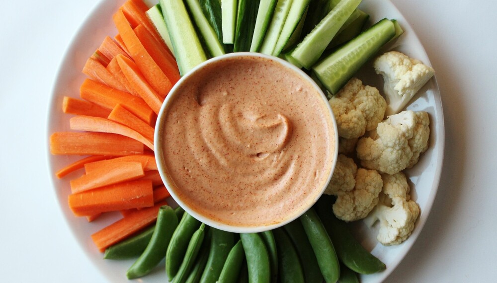HJEMMELAGET DIP: Lag din egen sunne dip av cashewnøtter. HJEMMELAGET DIP: Lag din egen sunne dip av cashewnøtter.