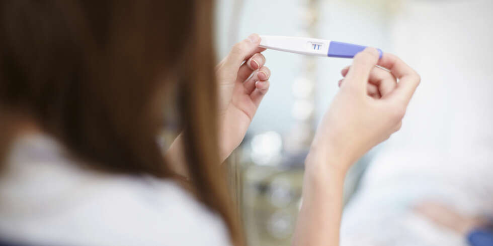 ABORT: Her får du all fakta du trenger om abort, som kan hjelpe deg på veien mot å bestemme deg for om du skal utføre en abort eller ikke. FOTO: Getty Images. ABORT: Her får du all fakta du trenger om abort, som kan hjelpe deg på veien mot å bestemme deg for om du skal utføre en abort eller ikke. FOTO: Getty Images.
