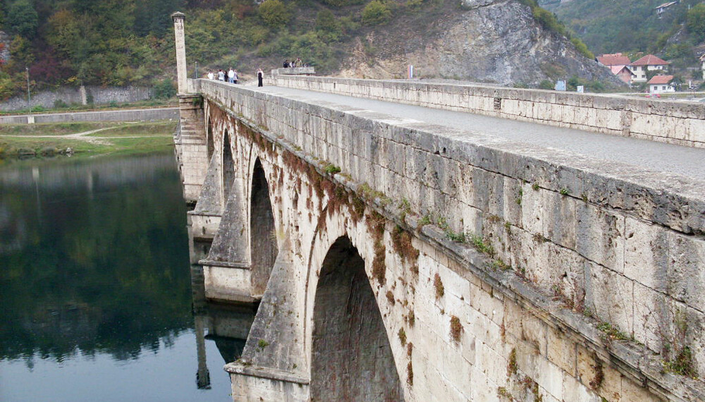 Broen over Drina. Broen over Drina.