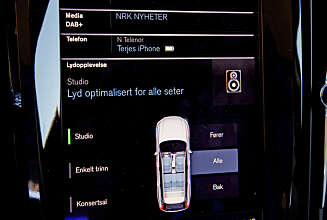 BRA: Volvo la om hele betjenings-systemet da de først lanserte XC90 og deretter V90. De skal ha tusen takk for det, for dette funker godt. (FOTO: Terje Bjørnsen) BRA: Volvo la om hele betjenings-systemet da de først lanserte XC90 og deretter V90. De skal ha tusen takk for det, for dette funker godt. (FOTO: Terje Bjørnsen)